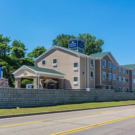 Cobblestone Hotel & Suites - エリー エクステリア 写真